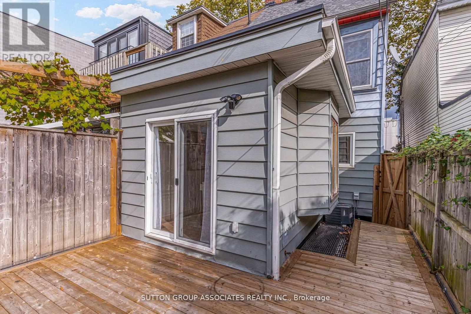 466 Montrose Avenue, Toronto, Ontario  M6G 3H1 - Photo 40 - C12518048