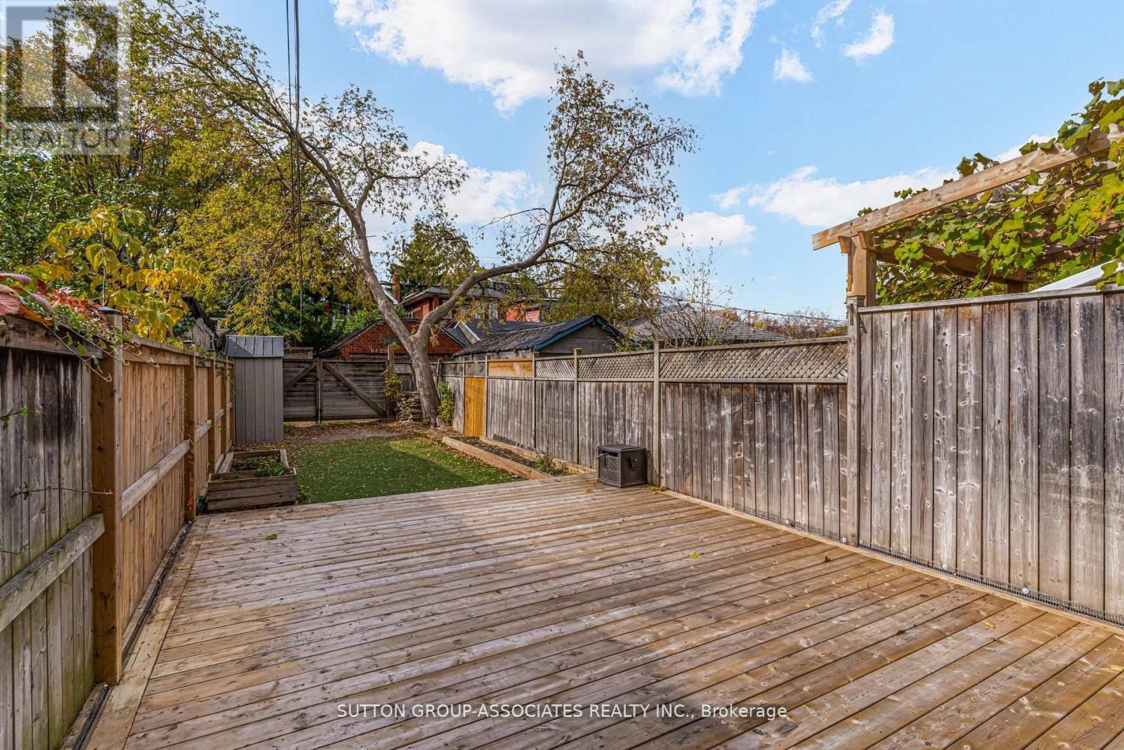 466 Montrose Avenue, Toronto, Ontario  M6G 3H1 - Photo 41 - C12518048