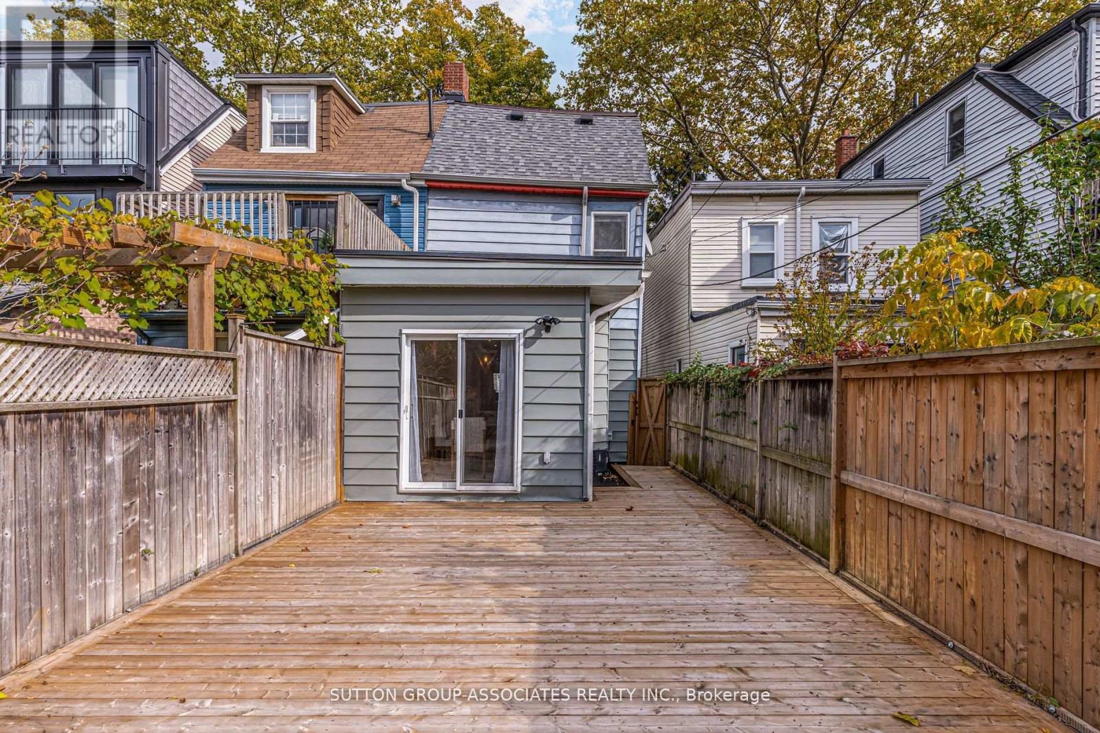 466 Montrose Avenue, Toronto, Ontario  M6G 3H1 - Photo 42 - C12518048