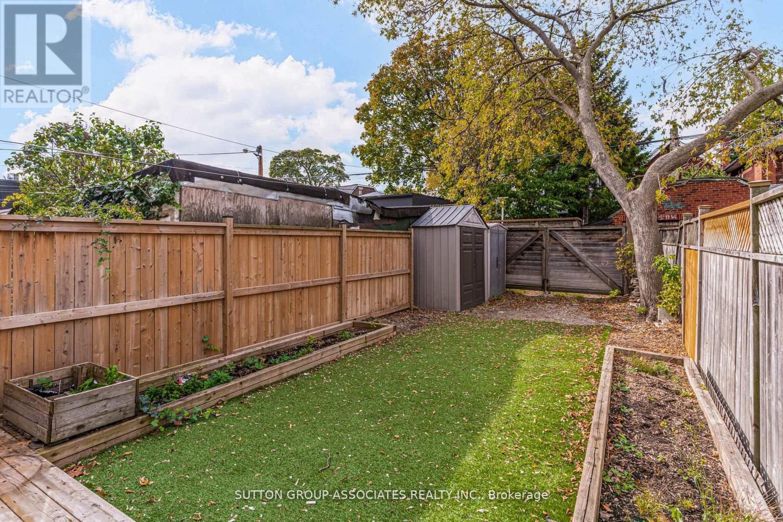 466 Montrose Avenue, Toronto, Ontario  M6G 3H1 - Photo 43 - C12518048