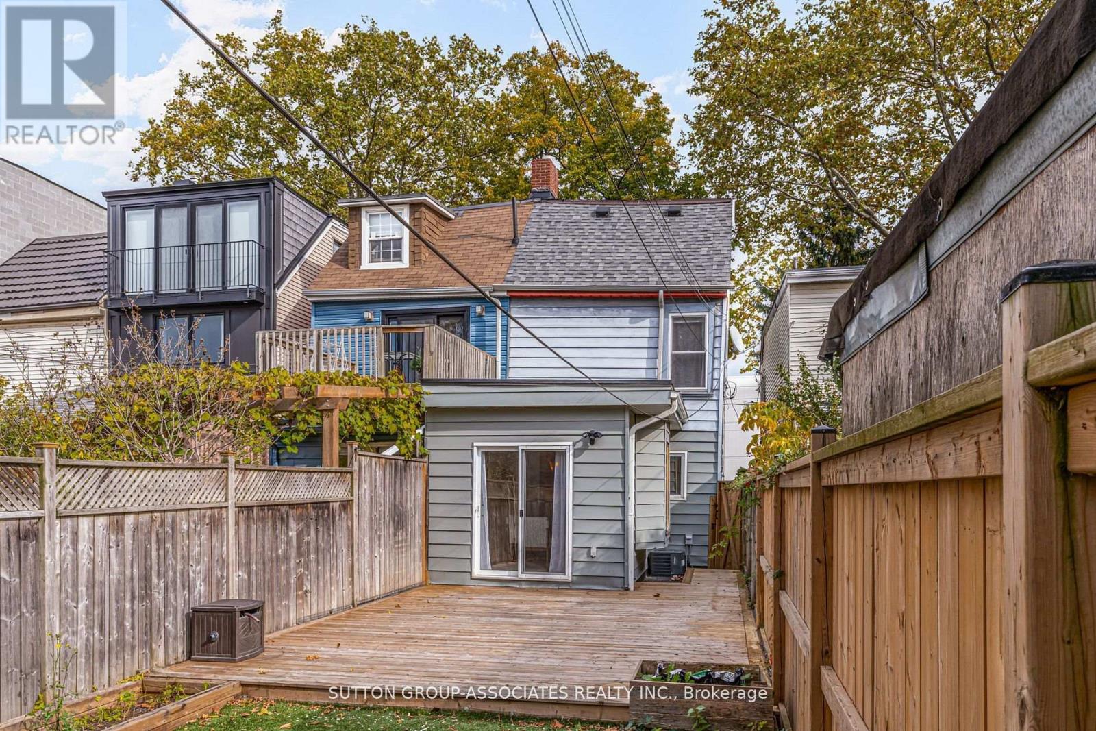 466 Montrose Avenue, Toronto, Ontario  M6G 3H1 - Photo 49 - C12518048