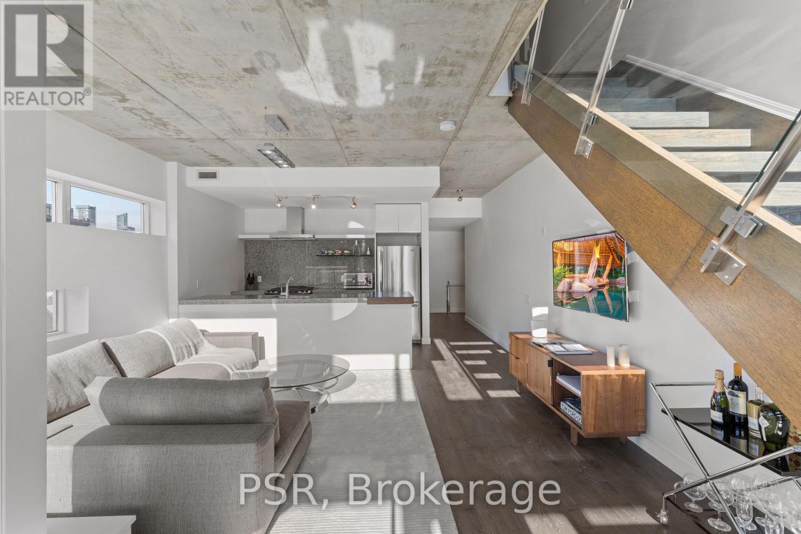 Lph909 - 75 Portland Street, Toronto, Ontario  M5V 2M9 - Photo 8 - C12518058