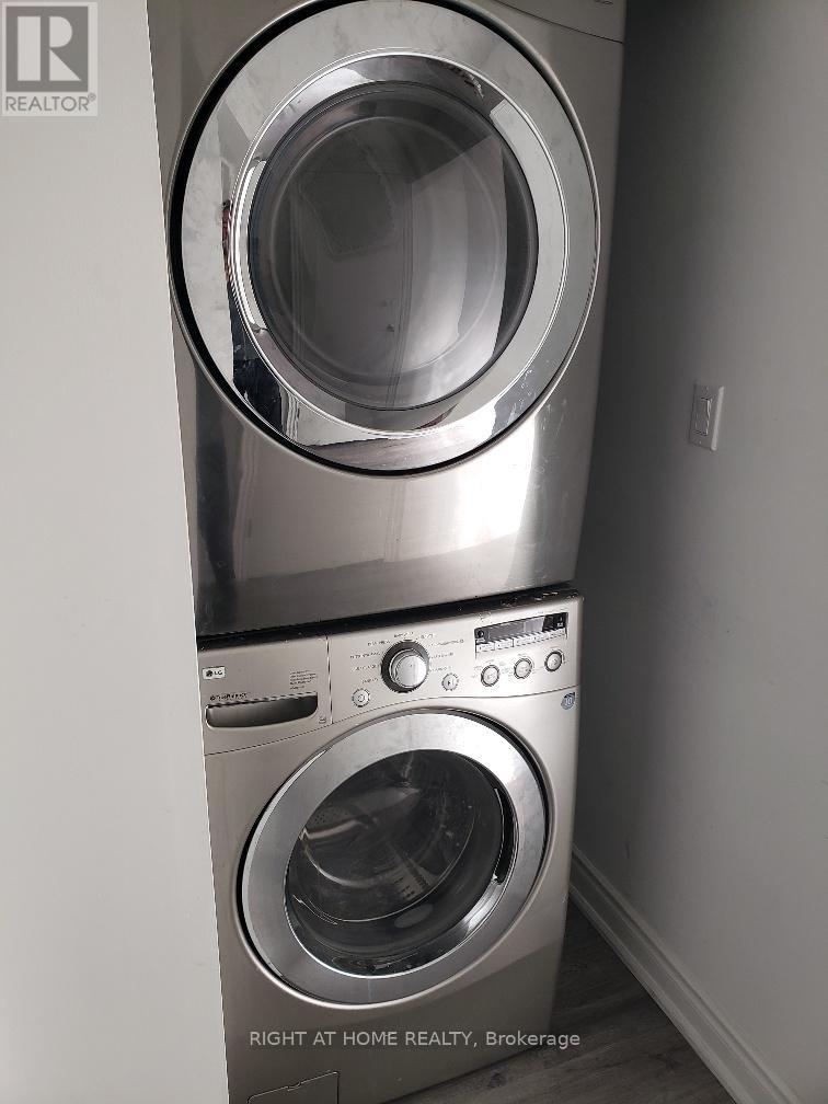 182 Acton Avenue, Toronto, Ontario  M3H 4H5 - Photo 8 - C12518066