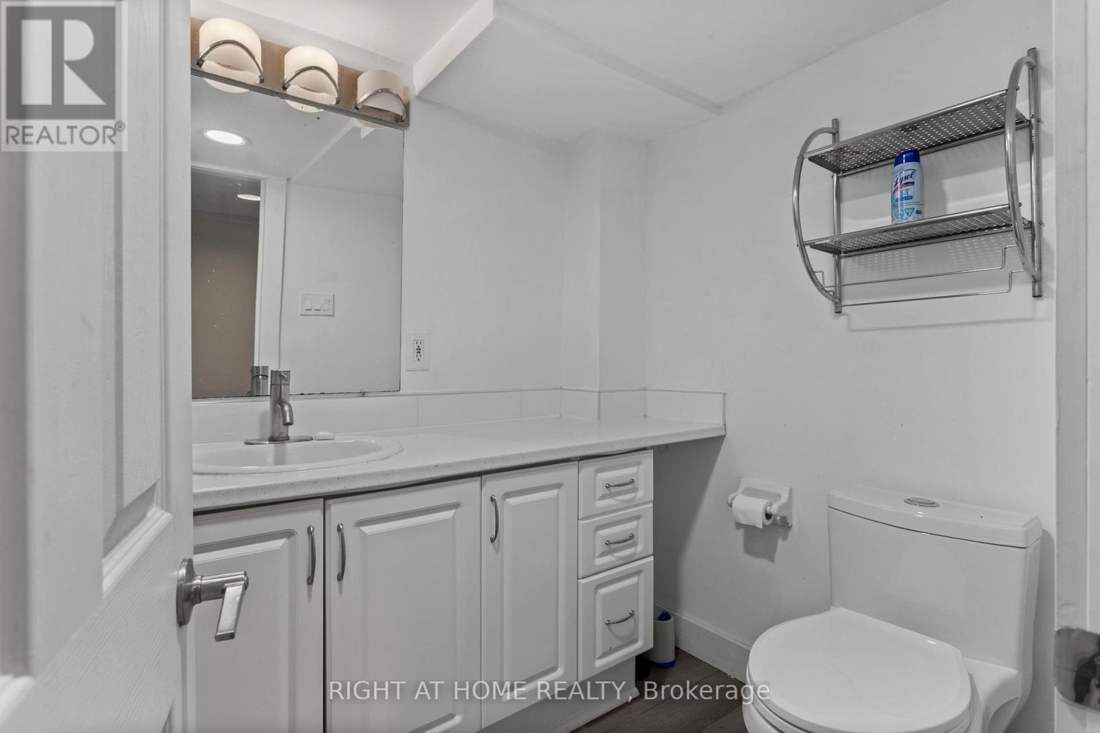 1398 Simcoe Street S, Oshawa, Ontario  L1H 4M4 - Photo 10 - E12518126