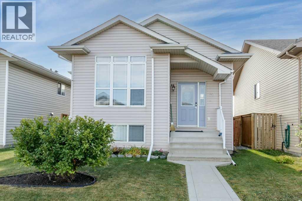 23 Hunter Road, Sylvan Lake, Alberta