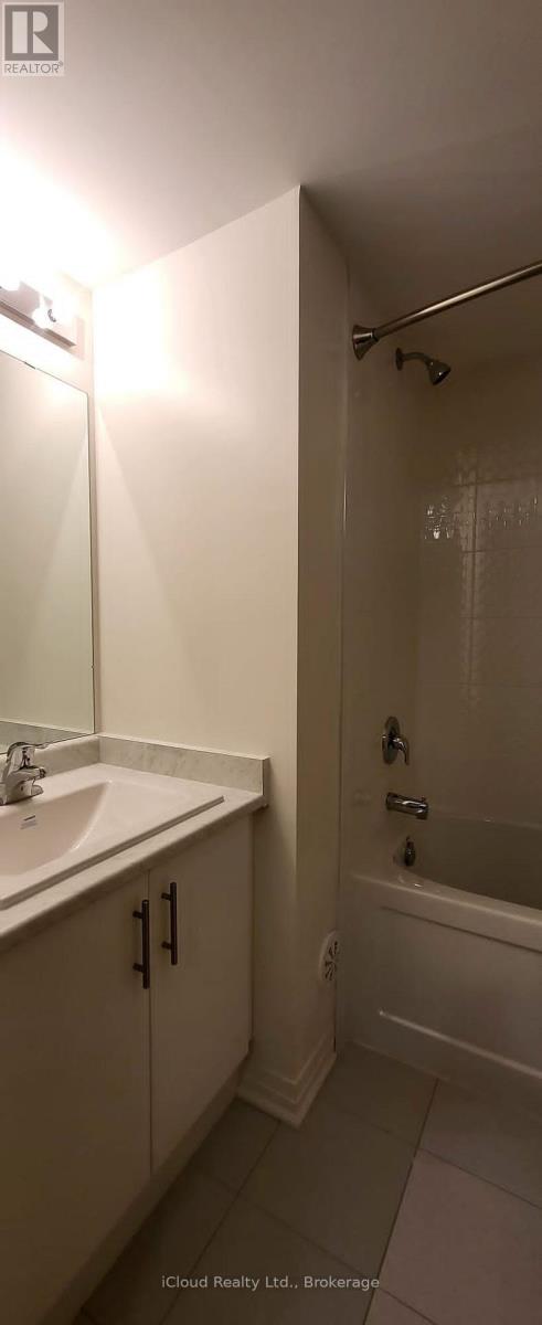 36 D Lookout Drive, Clarington, Ontario  L1C 7G2 - Photo 5 - E12517994