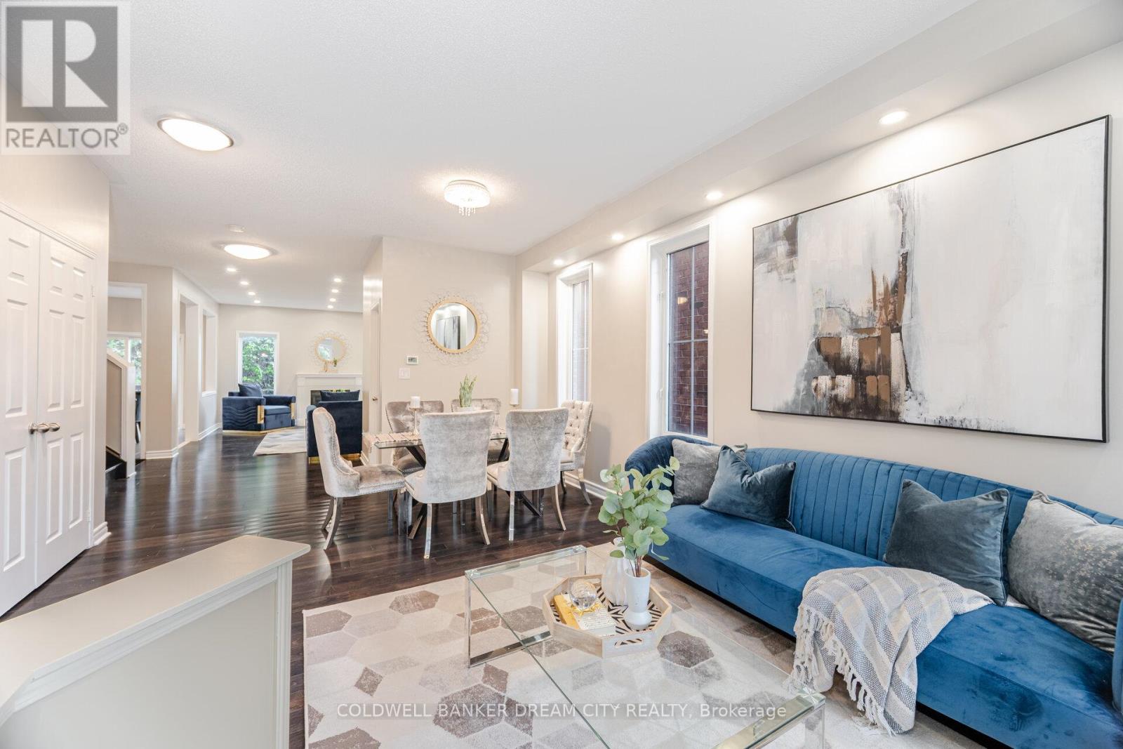 70 Brandwood Square, Ajax, Ontario  L1Z 2B9 - Photo 4 - E12518006