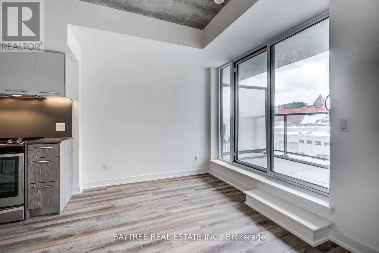 404 - 30 Baseball Place, Toronto, Ontario  M4M 0E8 - Photo 4 - E12518036