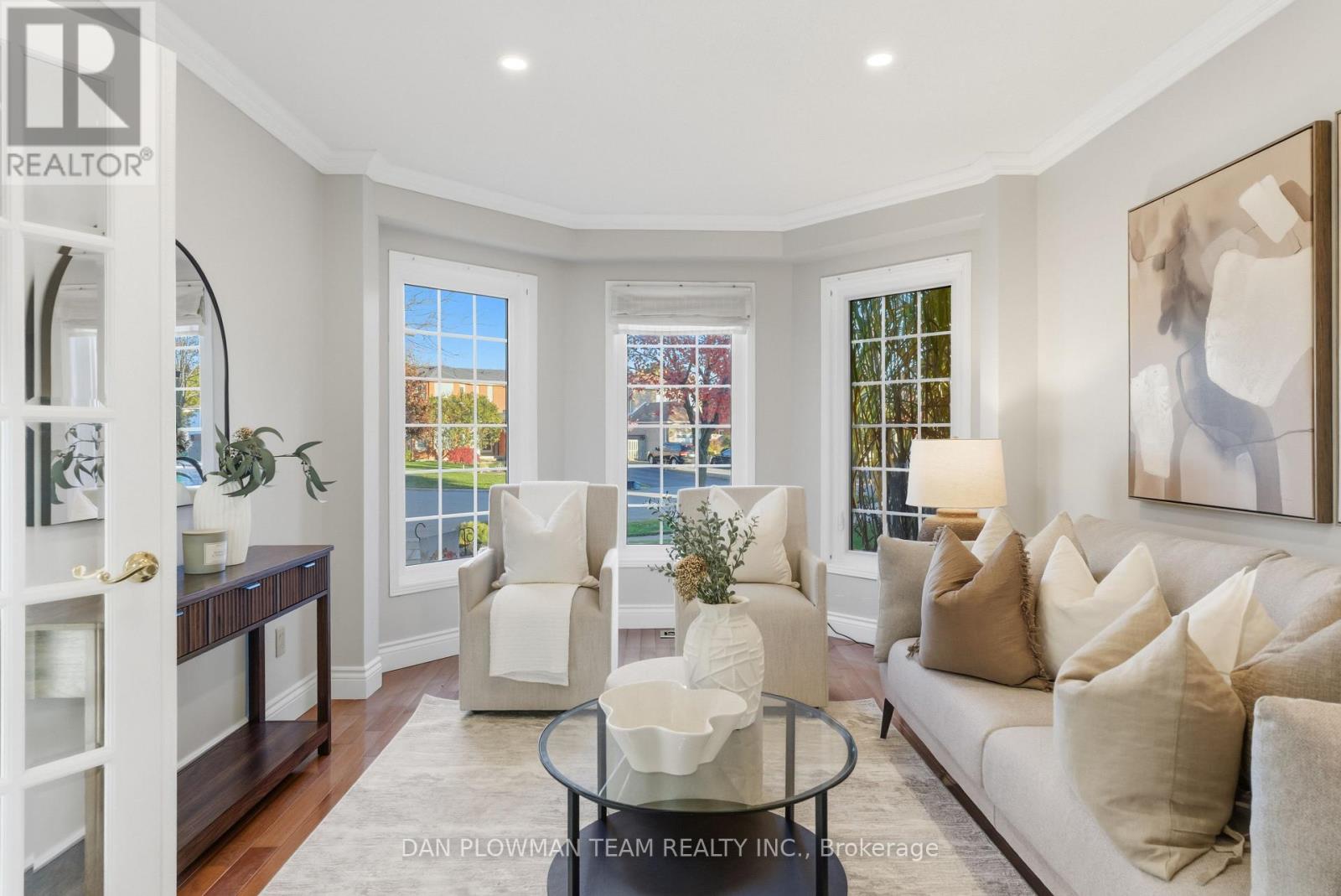 8 Aldcroft Crescent, Clarington, Ontario  L1C 4P1 - Photo 7 - E12518064