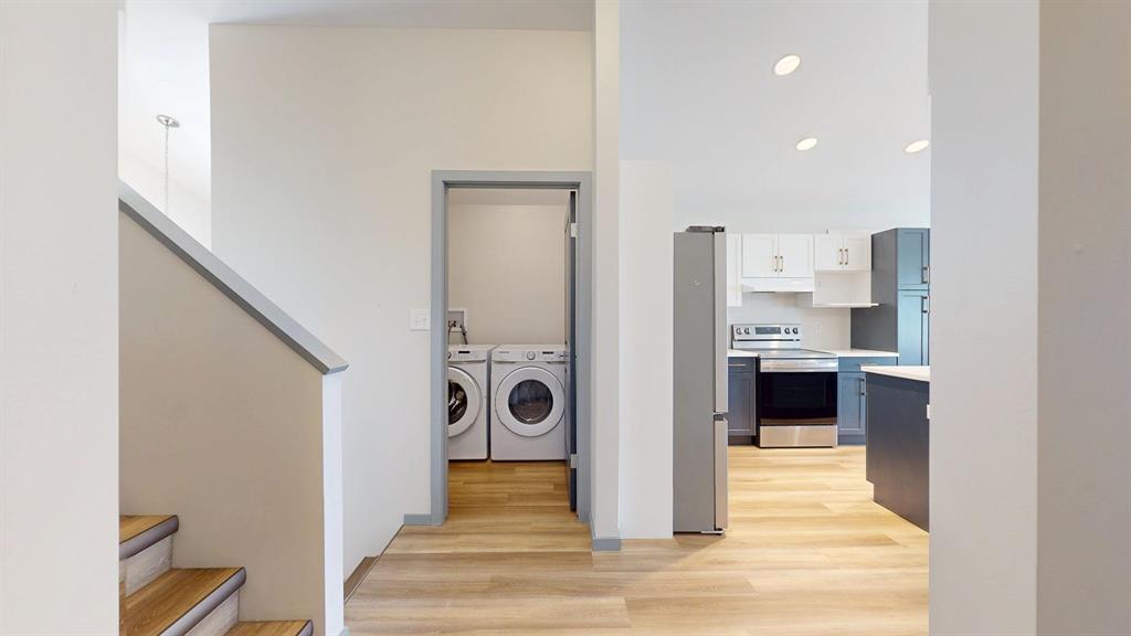 74 Hughes Crescent, Winnipeg, Manitoba  R3Y 0E8 - Photo 3 - 202528041