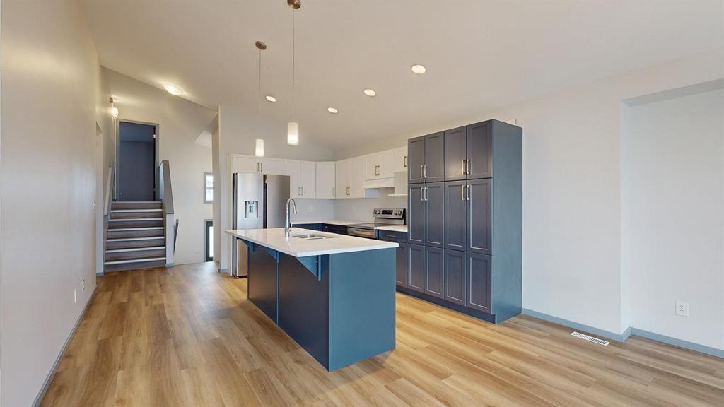 74 Hughes Crescent, Winnipeg, Manitoba  R3Y 0E8 - Photo 6 - 202528041