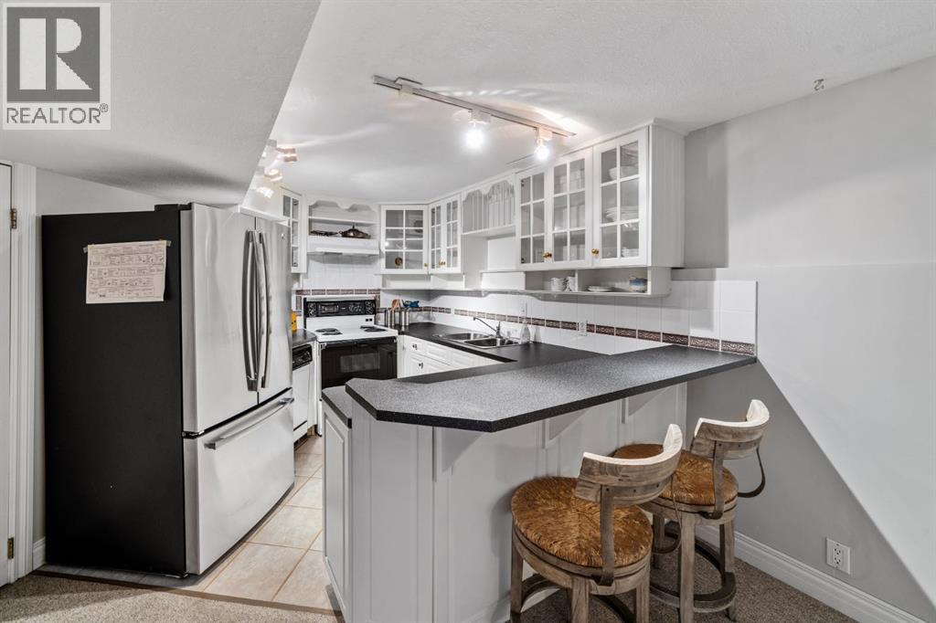 5 Woodside Lane, Canmore, Alberta  T1W 1T1 - Photo 40 - A2233257