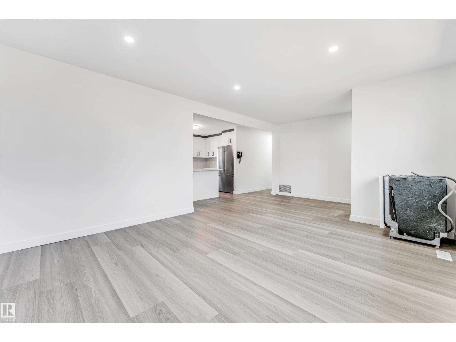 10751 164 St Nw, Edmonton, Alberta  T5P 3S1 - Photo 18 - E4464932