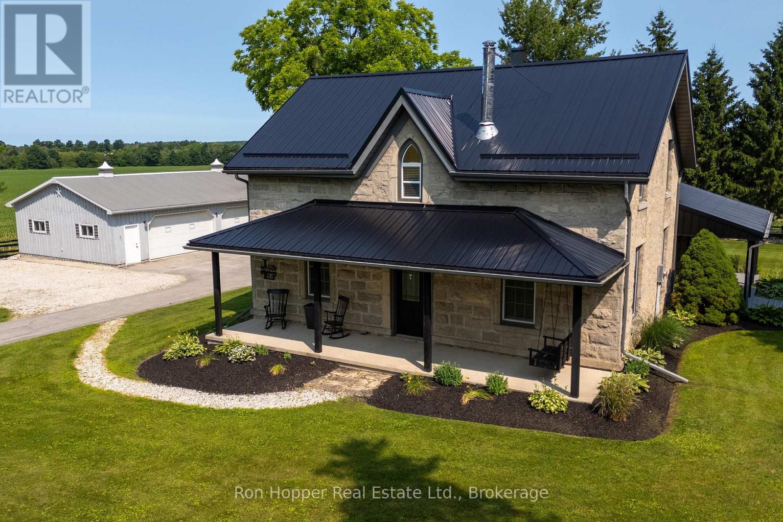 521145 12 Concession, West Grey, Ontario  N0G 1S0 - Photo 1 - X12518216