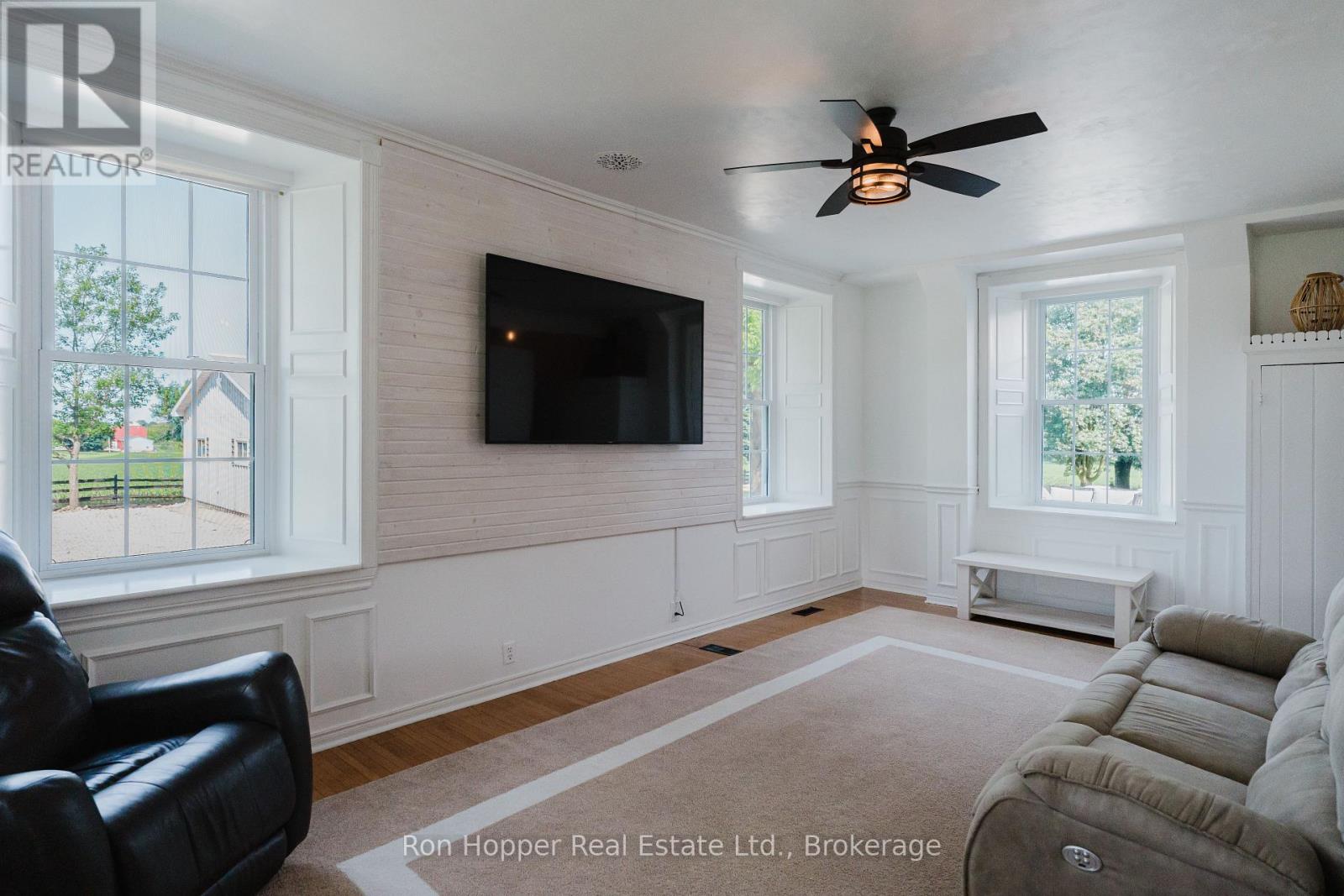 521145 12 Concession, West Grey, Ontario  N0G 1S0 - Photo 12 - X12518216