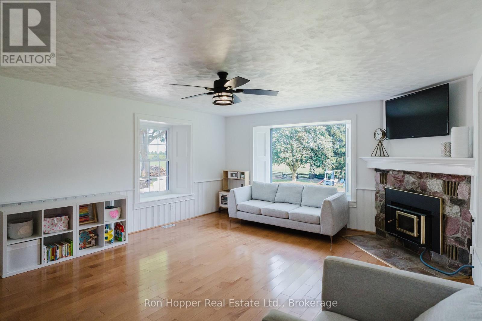 521145 12 Concession, West Grey, Ontario  N0G 1S0 - Photo 15 - X12518216