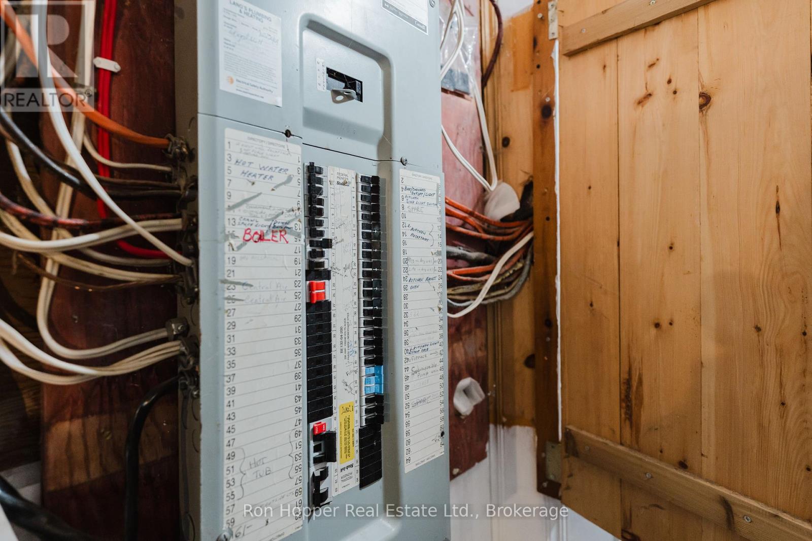 521145 12 Concession, West Grey, Ontario  N0G 1S0 - Photo 30 - X12518216