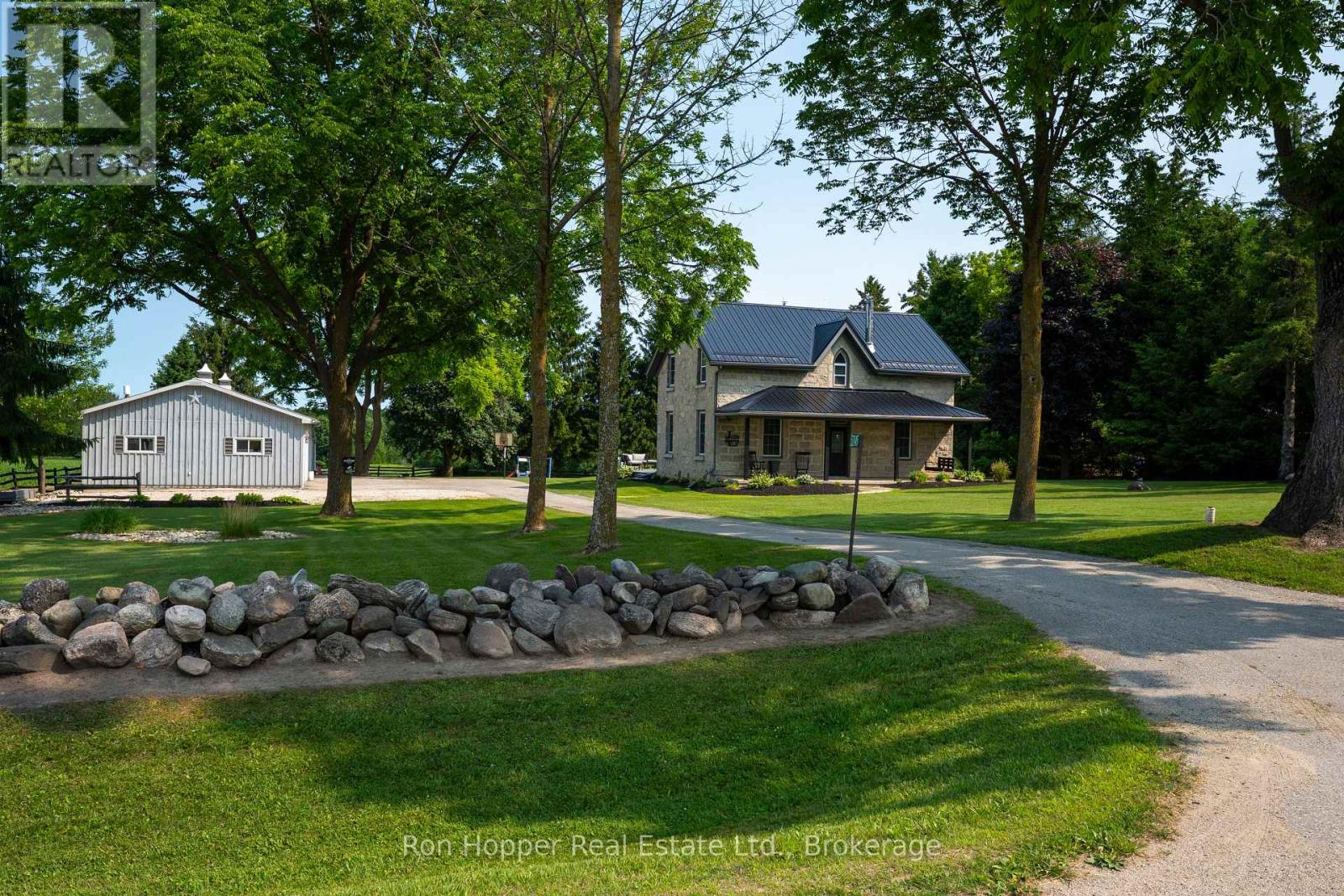 521145 12 Concession, West Grey, Ontario  N0G 1S0 - Photo 37 - X12518216