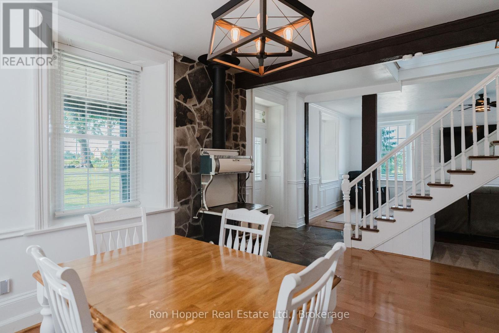 521145 12 Concession, West Grey, Ontario  N0G 1S0 - Photo 7 - X12518216