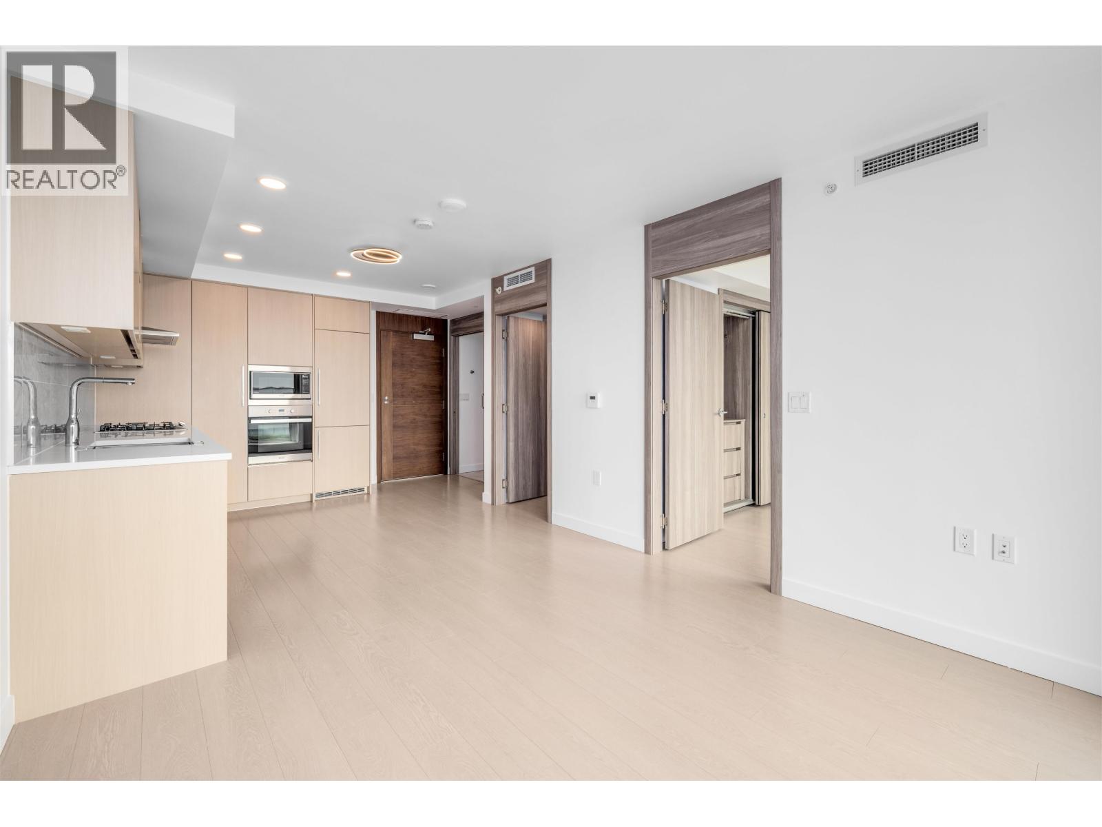 3003 455 Sw Marine Drive, Vancouver, British Columbia  V5X 0H3 - Photo 8 - R3065245