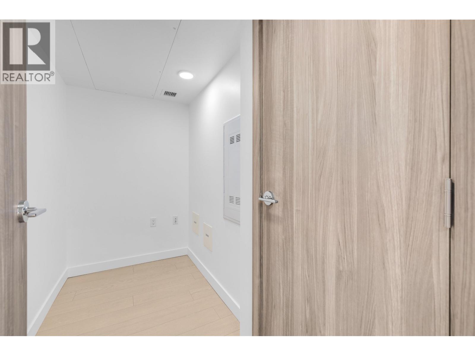 3003 455 Sw Marine Drive, Vancouver, British Columbia  V5X 0H3 - Photo 16 - R3065245