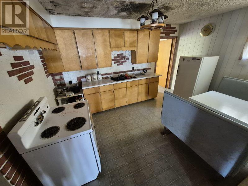 25 Chapel Hill Road, Deer Lake, Newfoundland & Labrador  A8A 1C2 - Photo 12 - 1292377