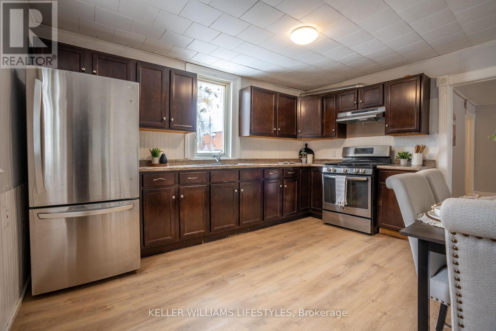 Lower - 83 Adelaide Street S, Chatham-Kent, Ontario  N7M 4R3 - Photo 19 - X12518106