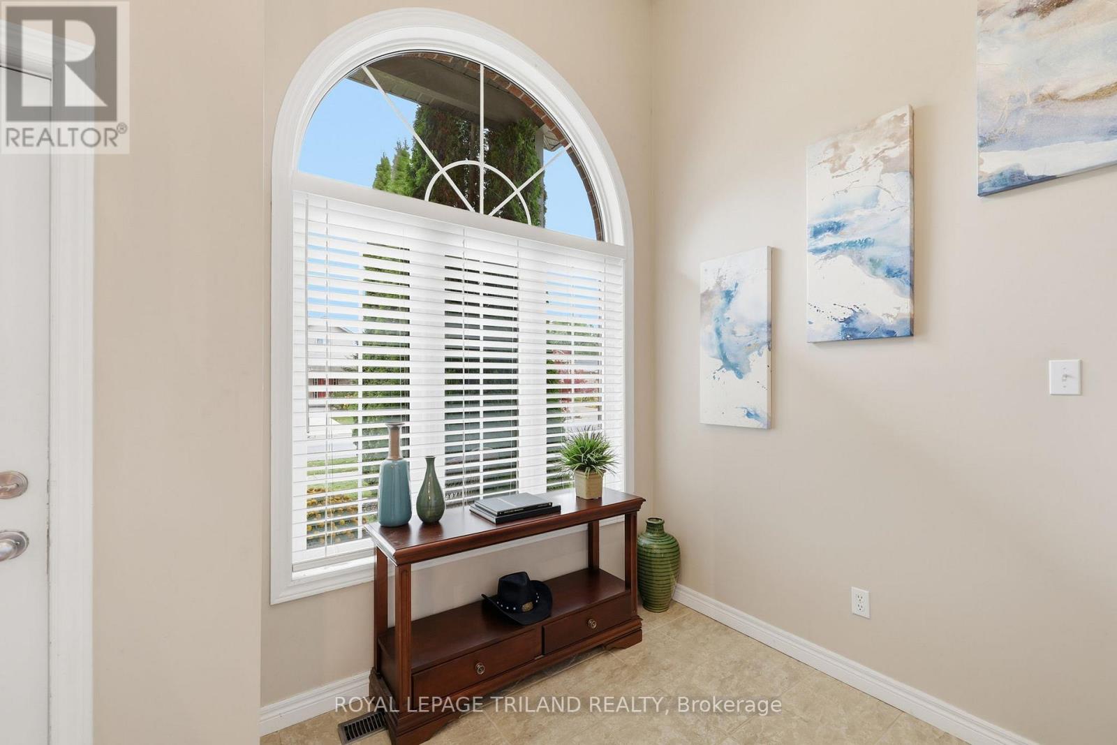 1041 Blythwood Road, London North, Ontario  N6H 5W2 - Photo 7 - X12518278