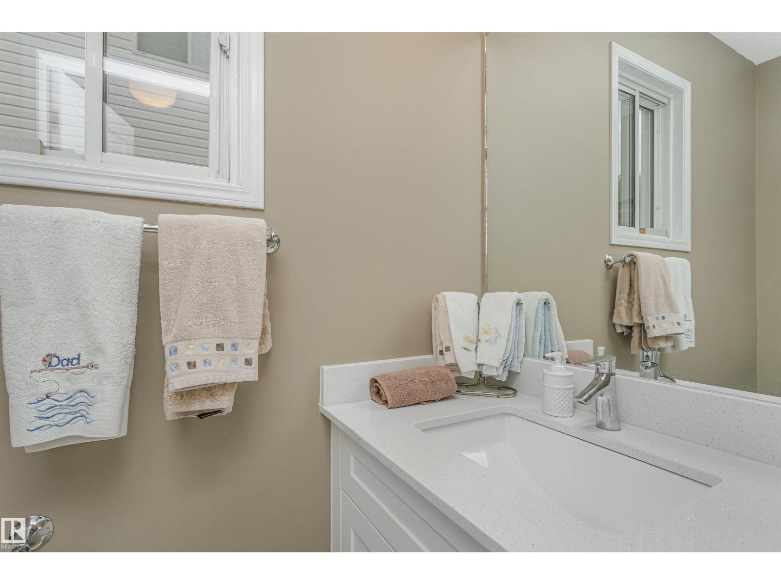 701 Revell Cr Nw, Edmonton, Alberta  T6R 2G1 - Photo 23 - E4464936