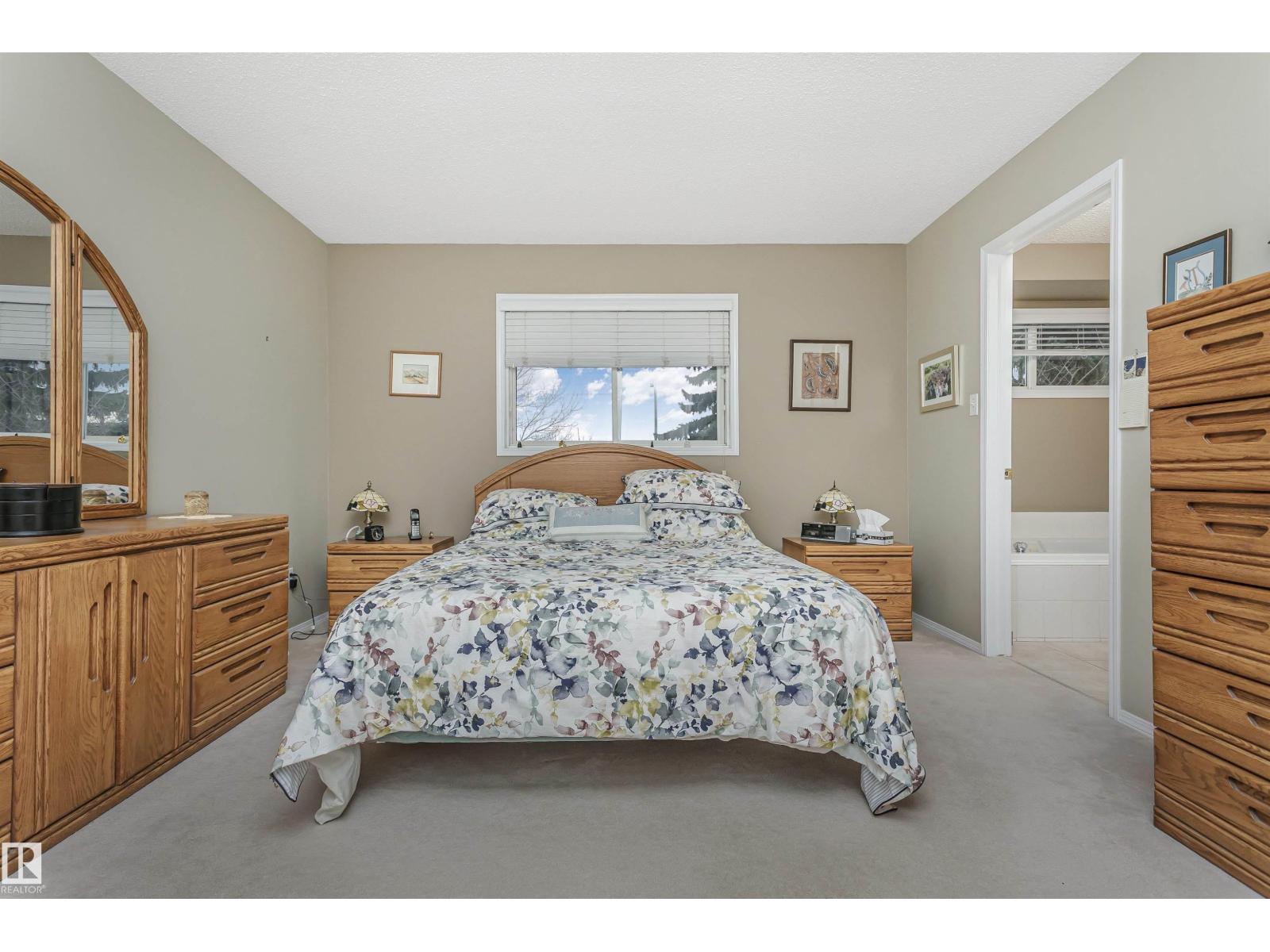 701 Revell Cr Nw, Edmonton, Alberta  T6R 2G1 - Photo 27 - E4464936