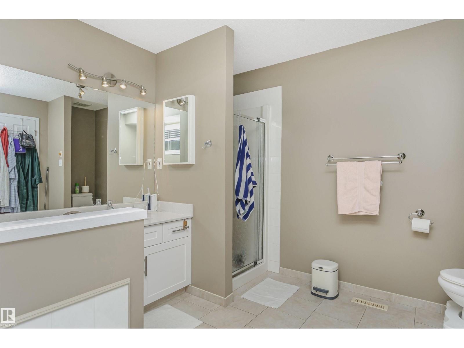 701 Revell Cr Nw, Edmonton, Alberta  T6R 2G1 - Photo 30 - E4464936