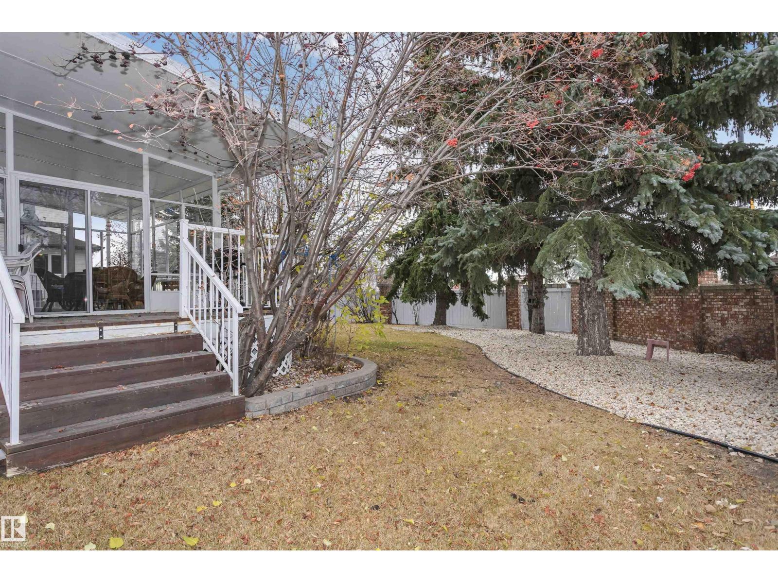 701 Revell Cr Nw, Edmonton, Alberta  T6R 2G1 - Photo 49 - E4464936