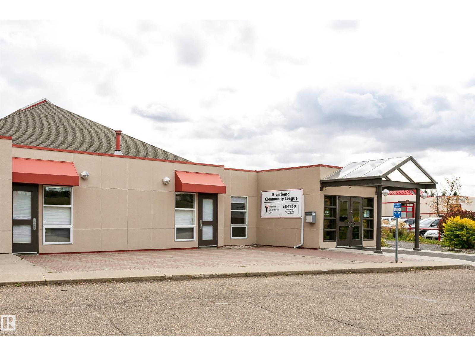 701 Revell Cr Nw, Edmonton, Alberta  T6R 2G1 - Photo 59 - E4464936