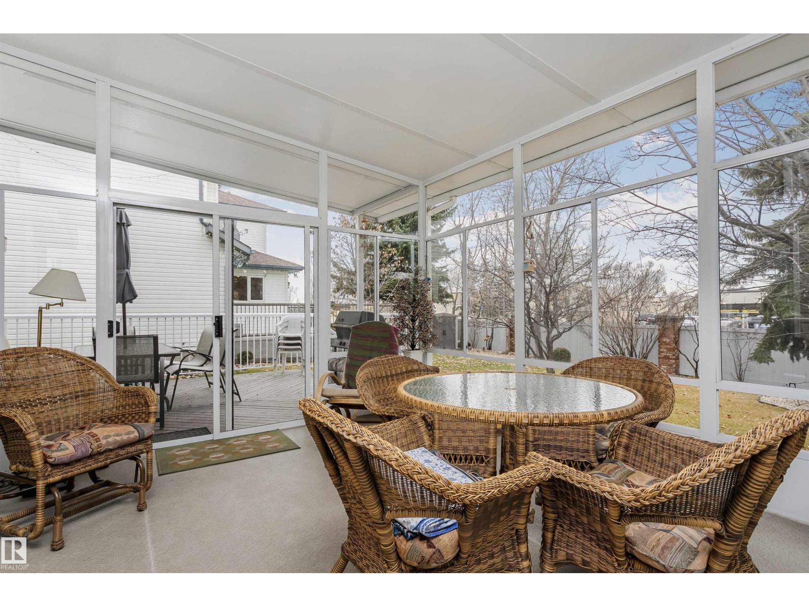 701 Revell Cr Nw, Edmonton, Alberta  T6R 2G1 - Photo 6 - E4464936