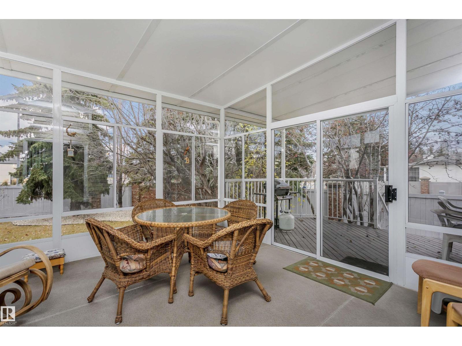 701 Revell Cr Nw, Edmonton, Alberta  T6R 2G1 - Photo 7 - E4464936