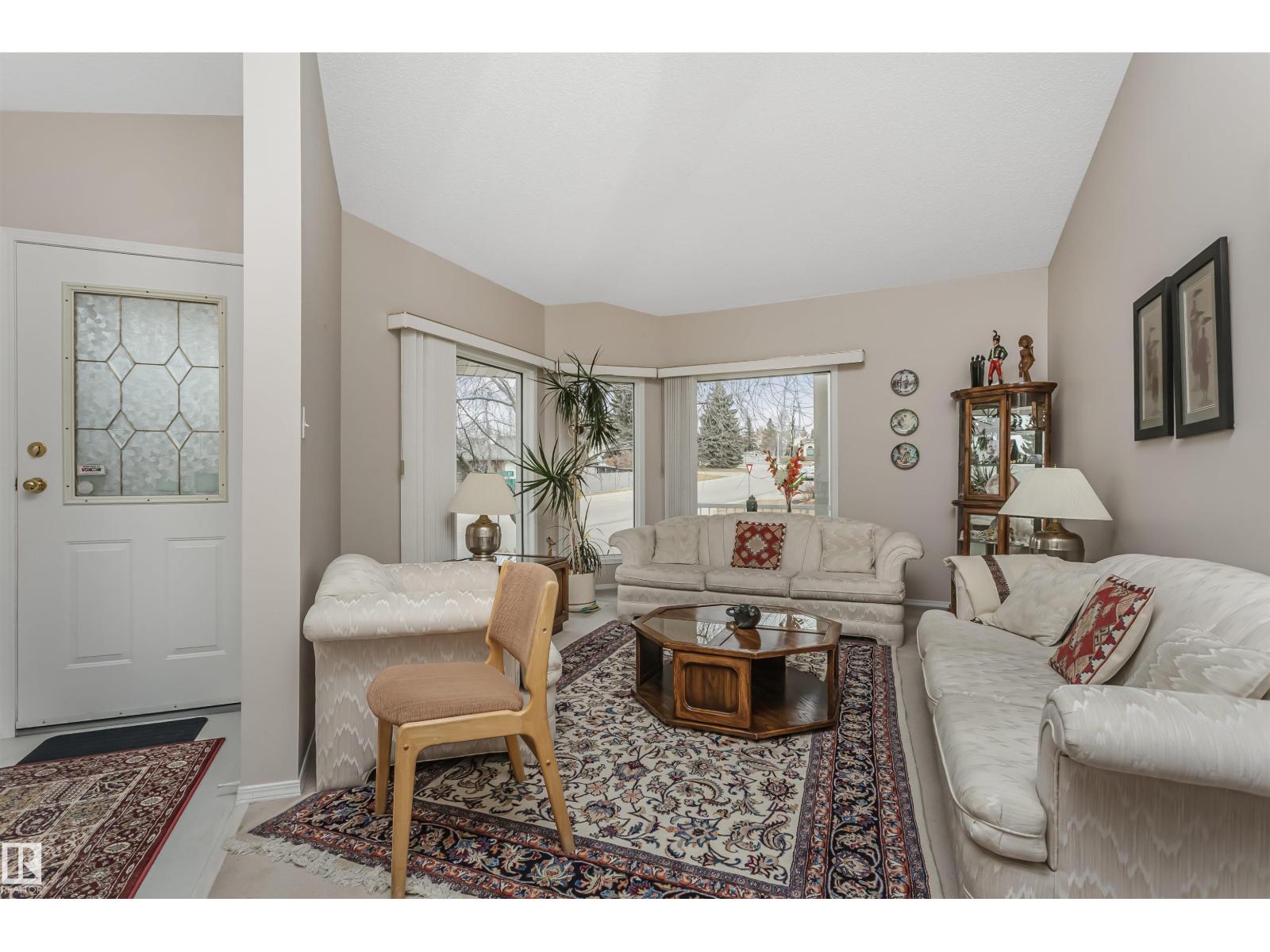 701 Revell Cr Nw, Edmonton, Alberta  T6R 2G1 - Photo 9 - E4464936