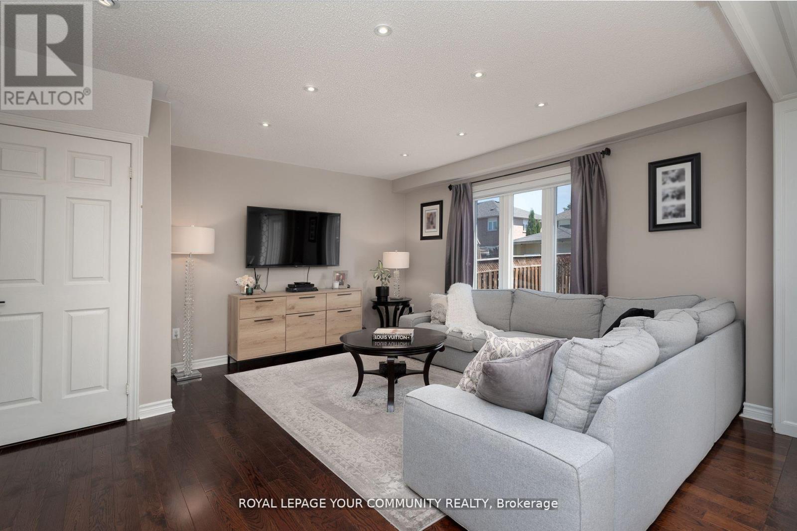 86 Corkwood Crescent, Vaughan, Ontario  L6A 3B4 - Photo 11 - N12517986