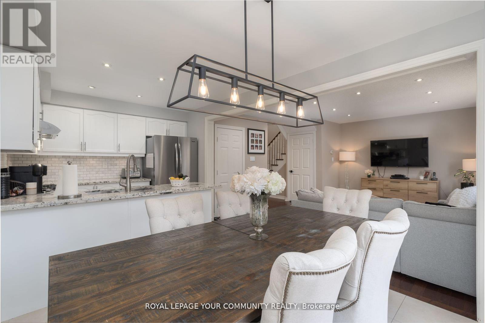 86 Corkwood Crescent, Vaughan, Ontario  L6A 3B4 - Photo 17 - N12517986