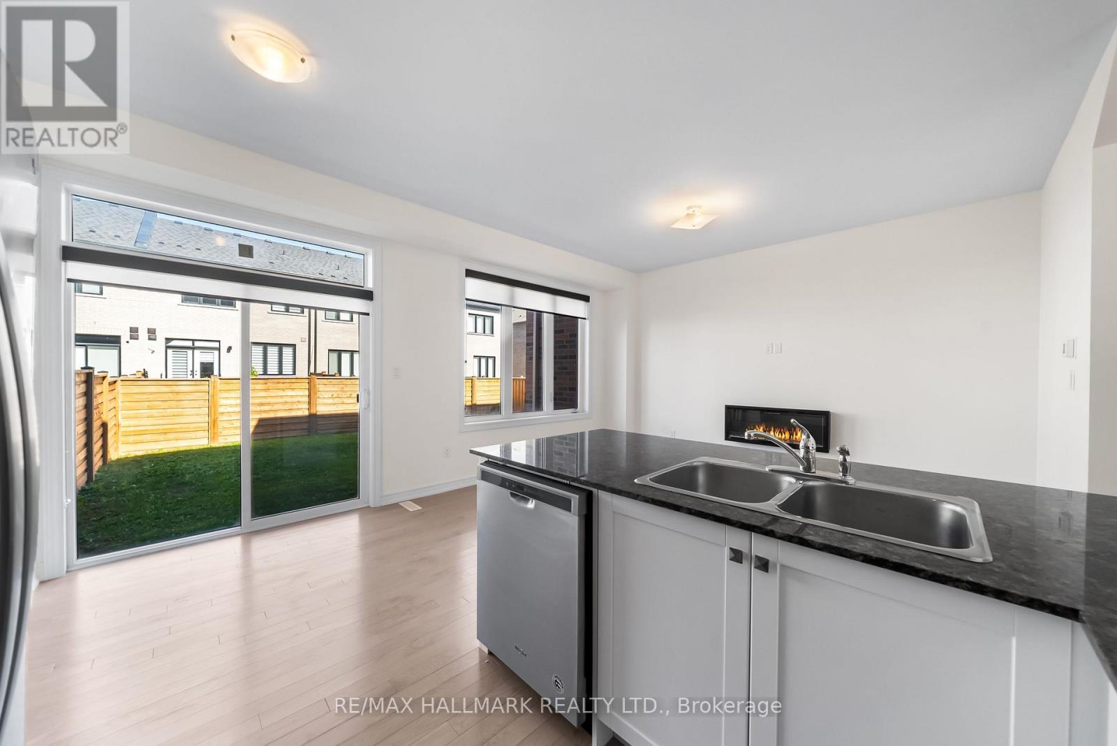 581 Barons Street, Vaughan, Ontario  L4H 5C3 - Photo 12 - N12518002