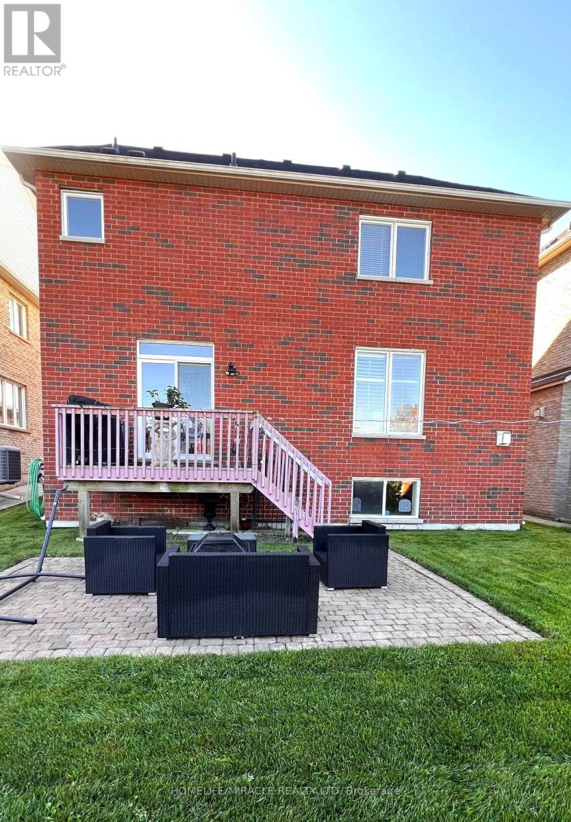 62 Vitlor Drive, Richmond Hill, Ontario L4E 4P9 - Photo 29 - N12518008