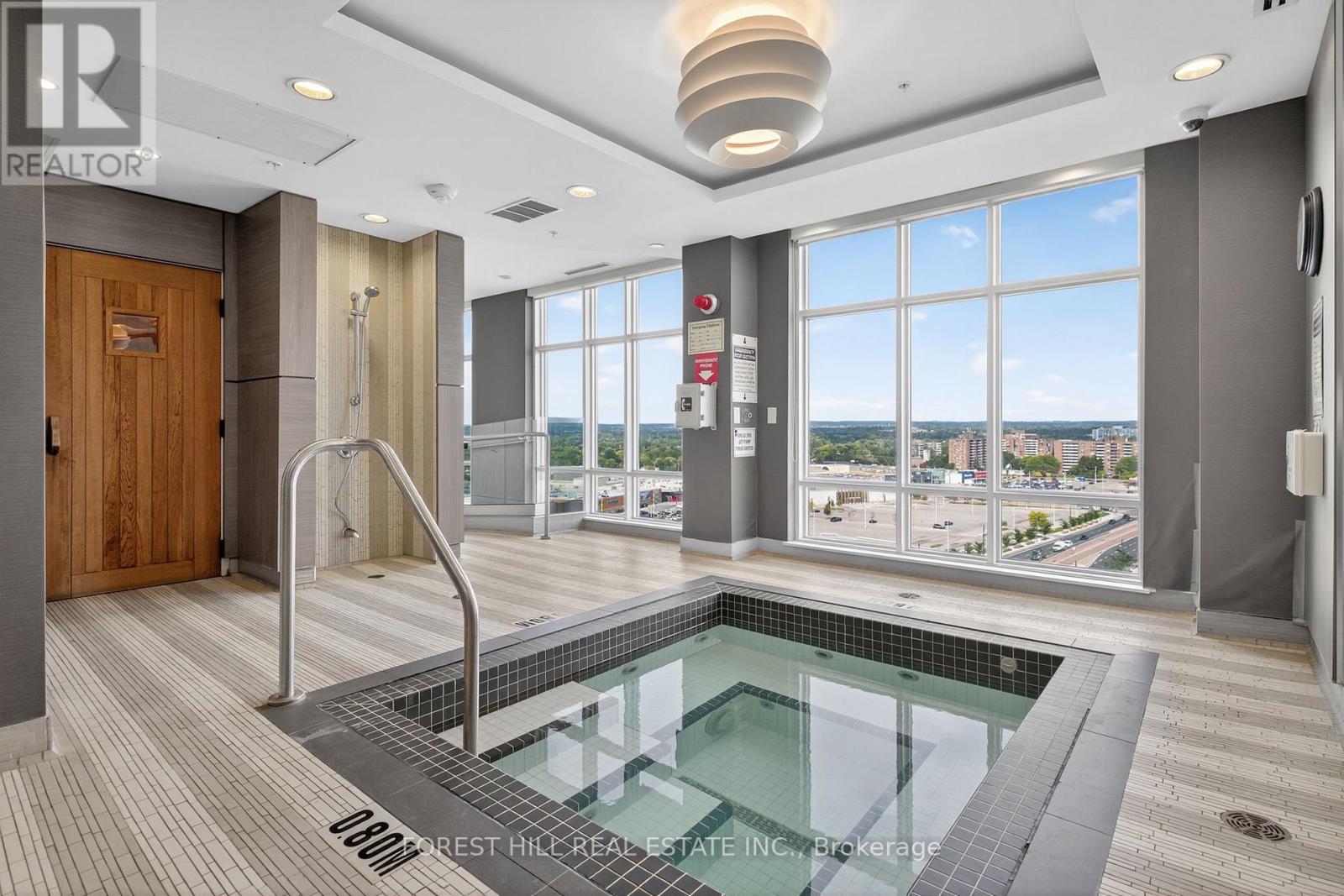 1501 - 9201 Yonge Street, Richmond Hill, Ontario  L4C 6Z2 - Photo 24 - N12518094