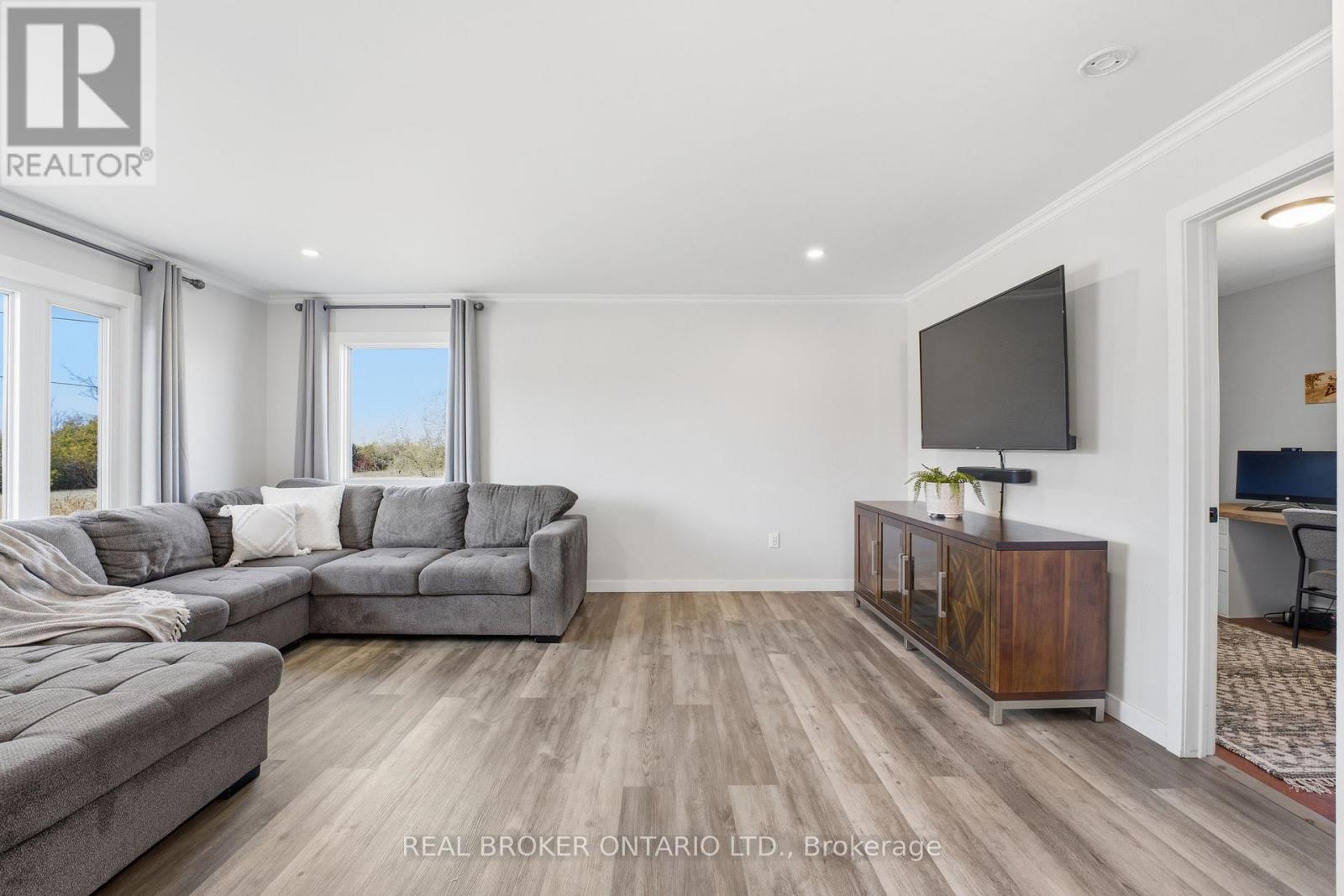 2677 County 16 Road, Merrickville-Wolford, Ontario K0G 1N0 - Photo 10 - X12518140