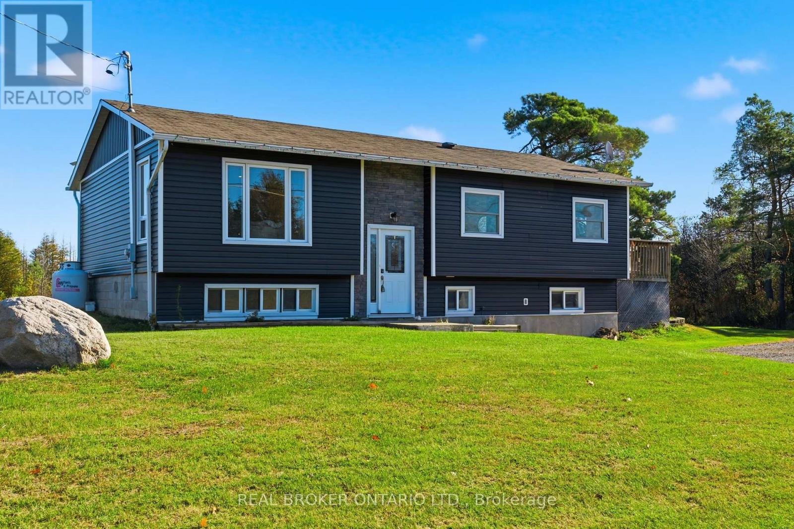 2677 County 16 Road, Merrickville-Wolford, Ontario K0G 1N0 - Photo 2 - X12518140