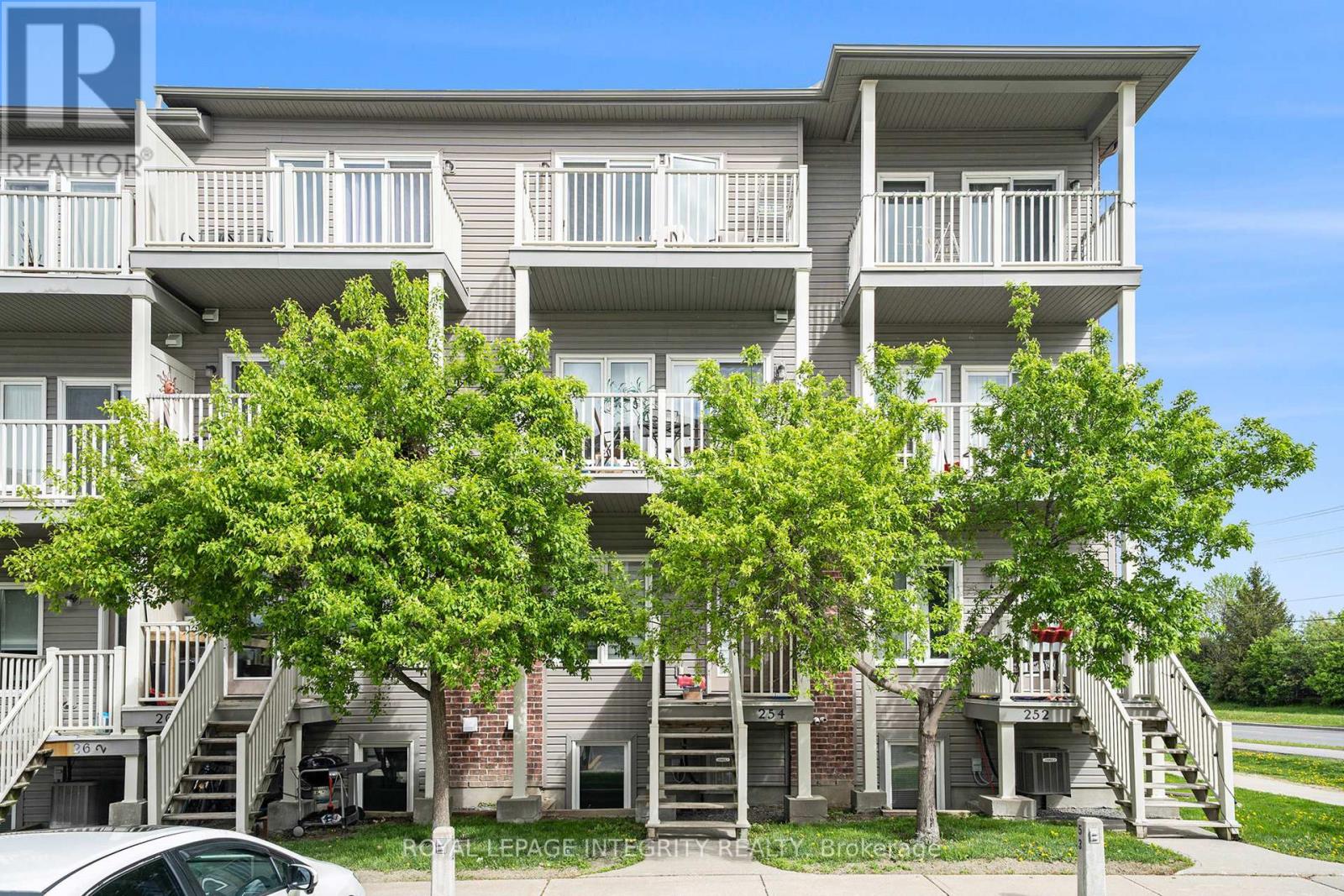 256 Espin Heights, Ottawa, Ontario  K2J 0Y8 - Photo 15 - X12518160