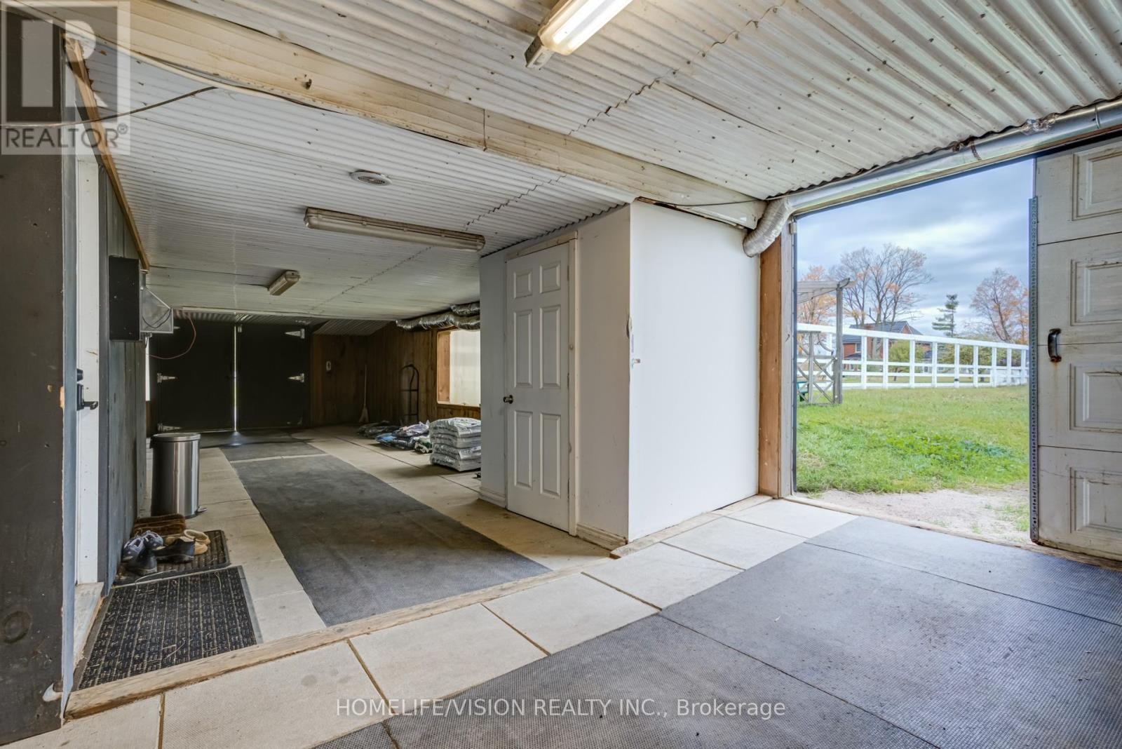 180 Courtland Street, Ramara (Atherley), Ontario L3V 6H7 - Photo 15 - S12518070