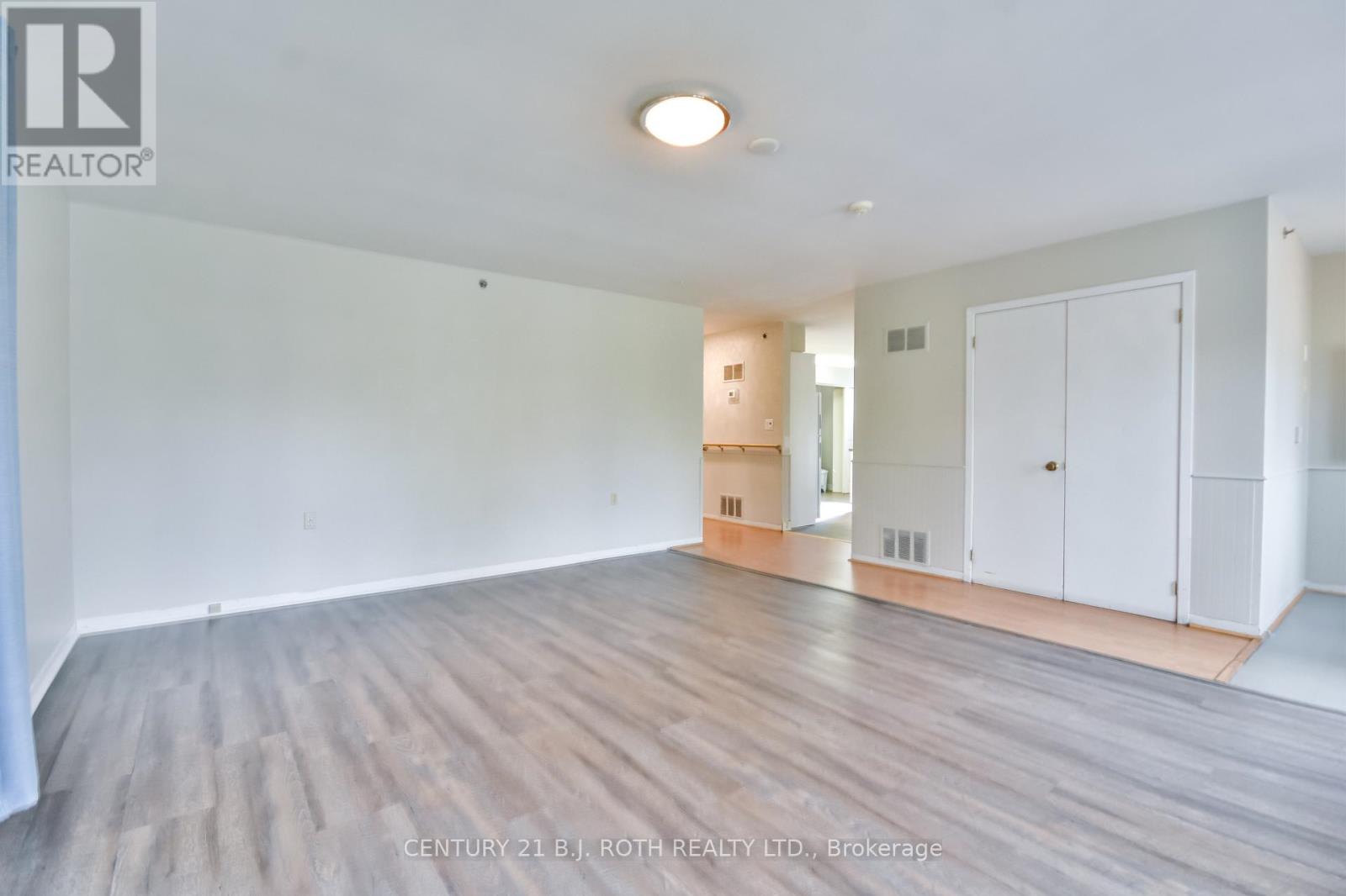 263 Anne Street N, Barrie (Sunnidale), Ontario  L4N 4Y1 - Photo 7 - S12518072