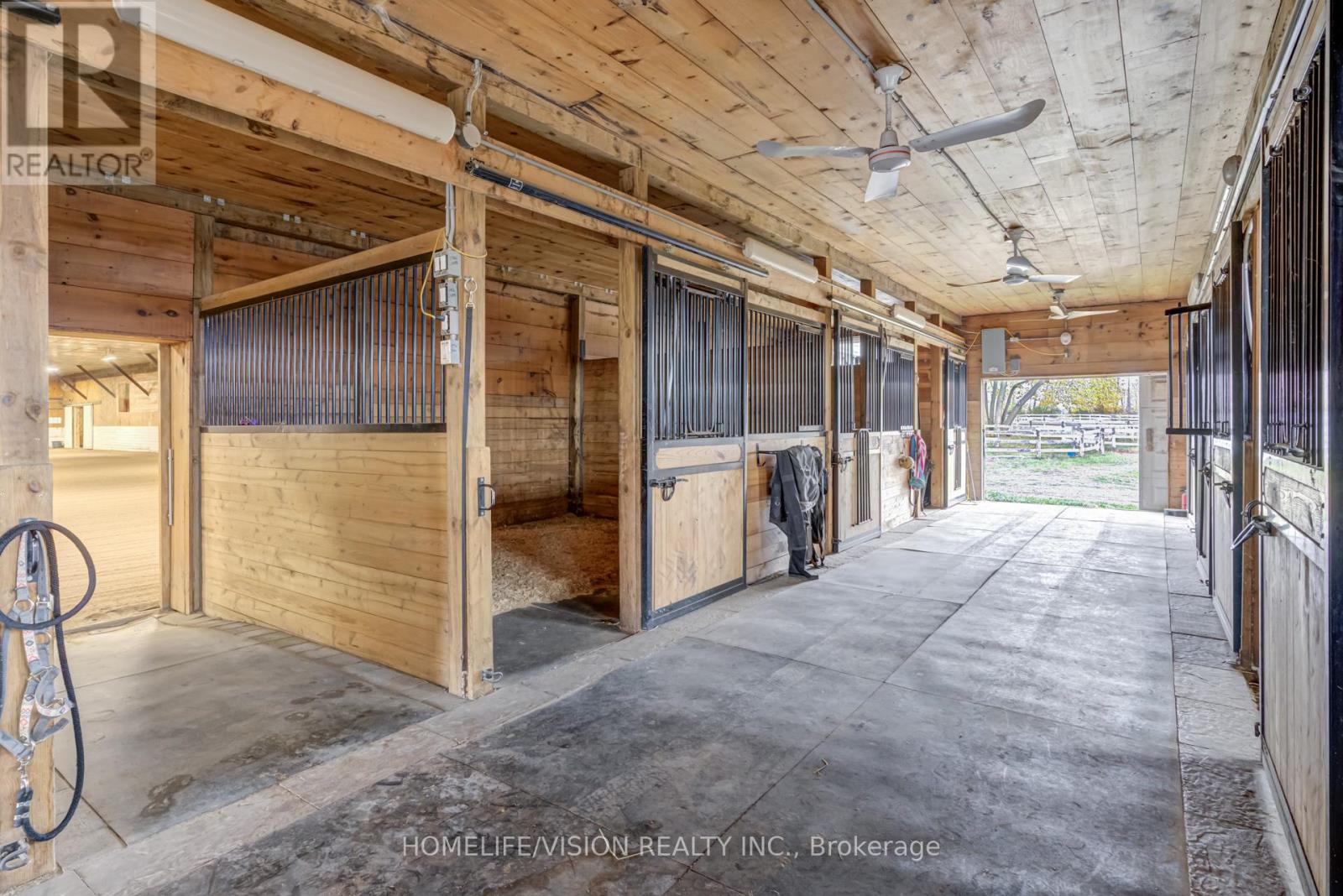 180 Courtland Street, Ramara (Atherley), Ontario L3V 6H7 - Photo 10 - S12518080