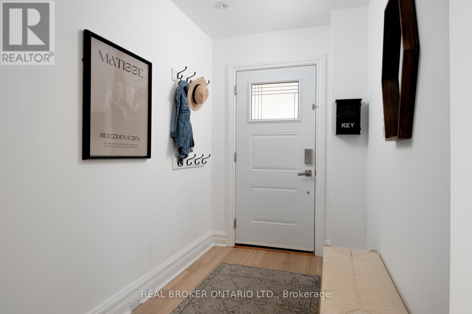 21 Stephenson Avenue, Toronto (East End-Danforth), Ontario  M4C 1E9 - Photo 9 - E12506634