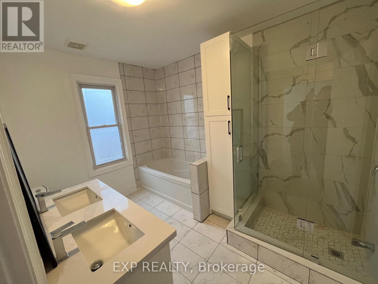 5051 Huron Street, Niagara Falls, Ontario  L2E 2J8 - Photo 5 - X12518114