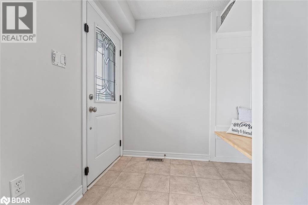 89 Bentley Crescent, Barrie, Ontario  L4N 0Z1 - Photo 3 - 40786295